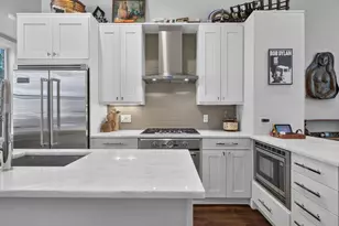 14 Hereford, Boston, MA 02115 - Photo 5