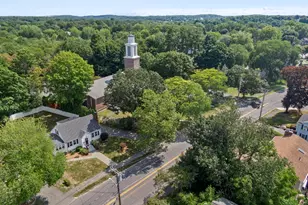 277 Vernon St, Wakefield, MA 01880 - Photo 39