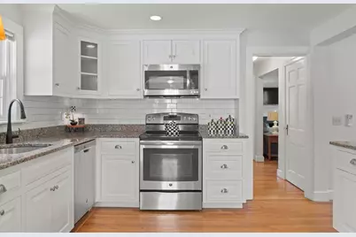 277 Vernon Street, Wakefield, MA 01880 - Photo 11