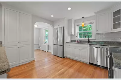 277 Vernon Street, Wakefield, MA 01880 - Photo 13
