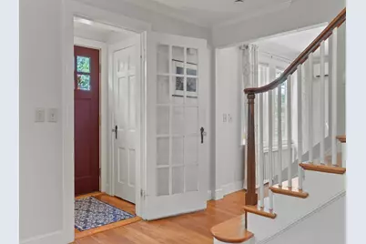 277 Vernon Street, Wakefield, MA 01880 - Photo 3