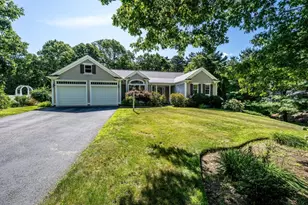 51 Falling Leaf Ln, Barnstable, MA 02655 - Photo 3