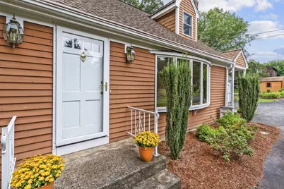 730 Lindsey St, Attleboro, MA 02703 - Photo 3