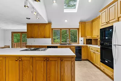 730 Lindsey St, Attleboro, MA 02703 - Photo 7