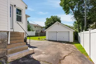 452 Quarry St, Quincy, MA 02169 - Photo 31