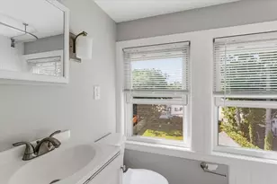 452 Quarry St, Quincy, MA 02169 - Photo 29