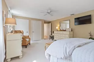 82 Pine St, Newton, MA 02465 - Photo 25