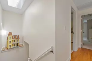 82 Pine St, Newton, MA 02465 - Photo 23