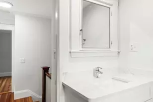 37 Richardson Ave, Wakefield, MA 01880 - Photo 19
