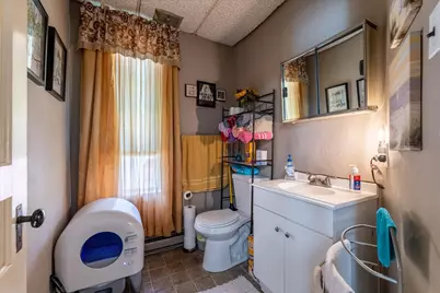17 Rockdale St, Worcester, MA 01606 - Photo 15
