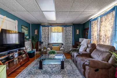 17 Rockdale St, Worcester, MA 01606 - Photo 9