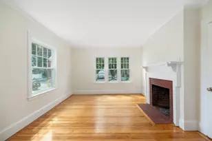 19-33 Richardson Ave, Wakefield, MA 01880 - Photo 9