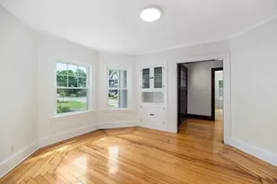 19-33 Richardson Ave, Wakefield, MA 01880 - Photo 7