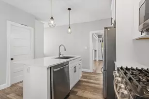 454 Quarry St, Quincy, MA 02169 - Photo 5