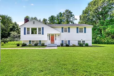 11 Appletree, Bedford, MA 01730 - Photo 1