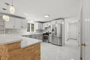 700 Main St, Wareham, MA 02571 - Photo 3