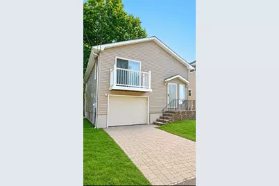 29 Cedar Hill Ter, Swampscott, MA 01907 - Photo 1