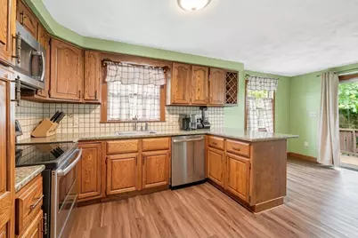 29 Cedar Hill Ter, Swampscott, MA 01907 - Photo 5