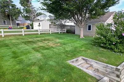 19 Priscilla Beach Rd, Plymouth, MA 02360 - Photo 17