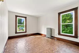 11 Newton St, Montague, MA 01349 - Photo 17