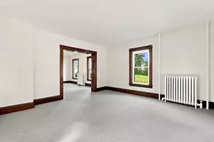 11 Newton St, Montague, MA 01349 - Photo 15