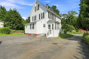 11 Newton St, Montague, MA 01349 - Photo 3