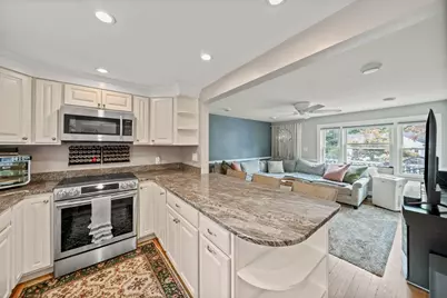 78 Doris Dr, Abington, MA 02351 - Photo 3