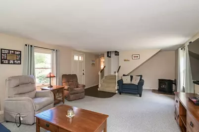 2 Lakeview Ave, Granby, MA 01033 - Photo 17
