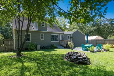 2 Lakeview Ave, Granby, MA 01033 - Photo 39