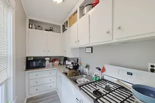 126 Princeton St, New Bedford, MA 02745 - Photo 7