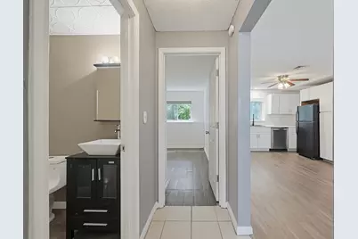 5455 N Main St #11A, Fall River, MA 02720 - Photo 9