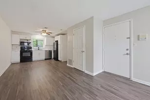 5455 N Main St, Fall River, MA 02720 - Photo 17