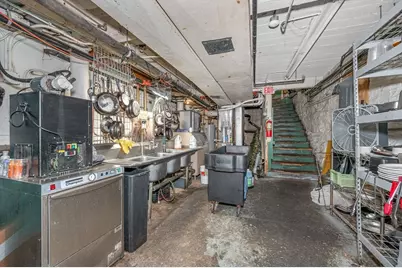197 Market St, Lowell, MA 01852 - Photo 15
