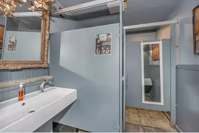 197 Market St, Lowell, MA 01852 - Photo 11