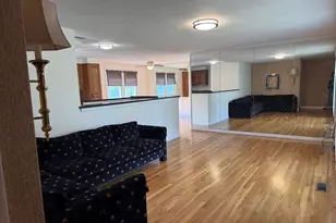 585 Burncoat, Worcester, MA 01606 - Photo 7