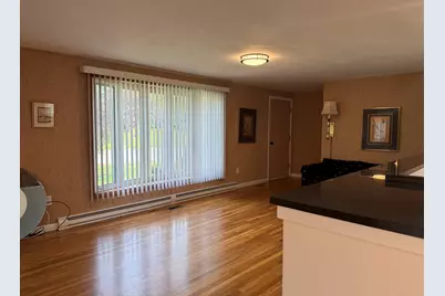 585 Burncoat #1, Worcester, MA 01606 - Photo 9