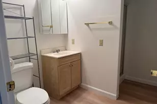 585 Burncoat, Worcester, MA 01606 - Photo 17
