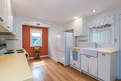 202 Jackson St, Northampton, MA 01060 - Photo 11