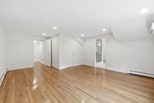 8 Wilson St, Wellesley, MA 02482 - Photo 23
