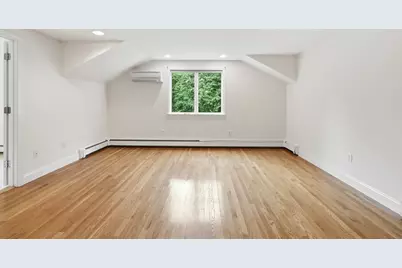 8 Wilson St, Wellesley, MA 02482 - Photo 35