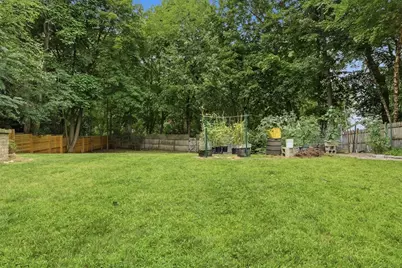 8 Wilson St, Wellesley, MA 02482 - Photo 41