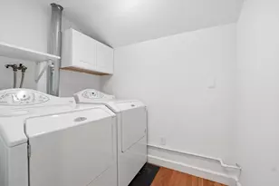 8 Wilson St, Wellesley, MA 02482 - Photo 33