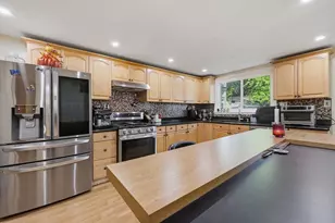 47 Chestnut St, Lynn, MA 01902 - Photo 13