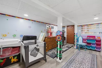47 Chestnut St, Lynn, MA 01902 - Photo 33