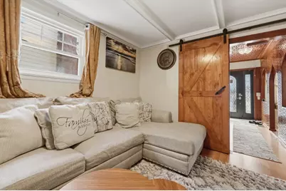 47 Chestnut St, Lynn, MA 01902 - Photo 11