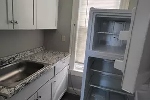223 Concord St, Lowell, MA 01852 - Photo 5