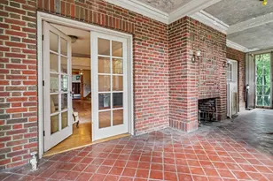 165 Berkeley St, Methuen, MA 01844 - Photo 17