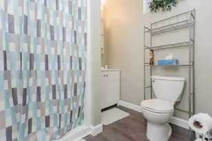 521 Kempton St, New Bedford, MA 02740 - Photo 11