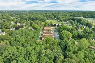 8 Carriage Hill Rd, Amesbury, MA 01913 - Photo 15