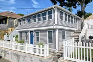 8 Green St, Wareham, MA 02558 - Photo 1